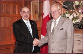 Դեսպան Եգանյանի հանդիպումը Կանադայի Սենատի նախագահի հետ